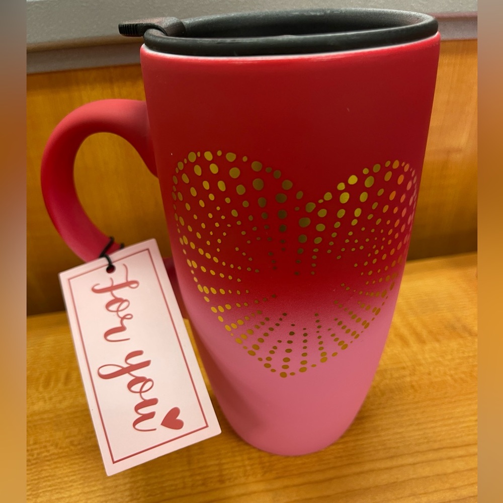 Valentine Ombré Pink & Red w/Gold Heart Matte Travel Coffee Mug w/Lid NWT